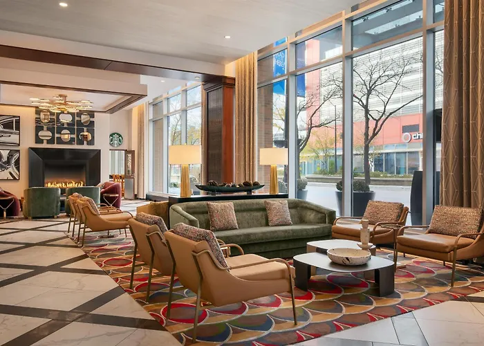Hilton Garden Mccormick Place Hotel 3*